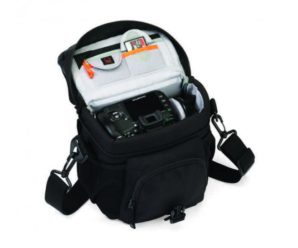 Фотосумка Lowepro Nova 140 AV огляд після тривалого використання.