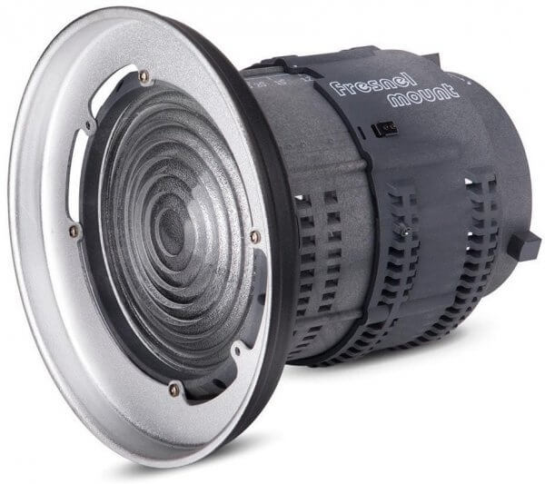 Лінза Френеля – чи потрібна така на фотостудії