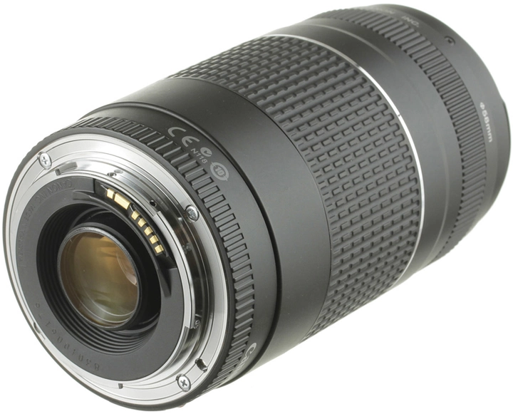 Об’єктив Canon EF 75-300mm F/4-5.6 III – хто він за результатами місячного тесту.