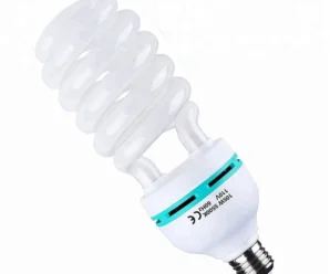 Люмінесцентна фотолампа – чого варта в сучасних умовах фотостудії